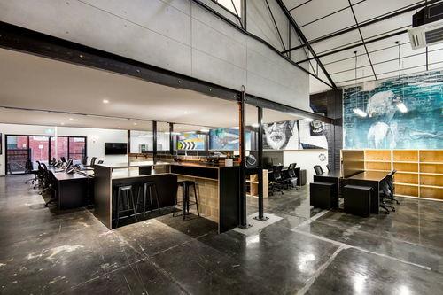 办公室(澳洲版),揭秘职场生活与工作环境